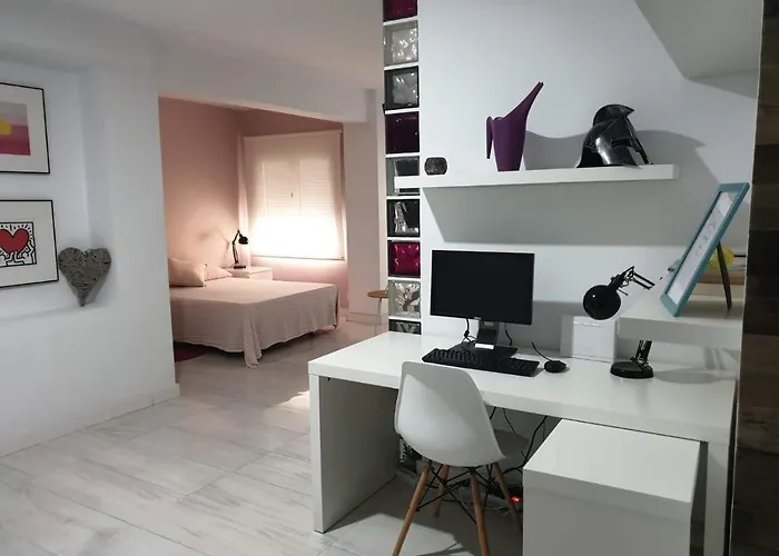 Loft Office 公寓 *